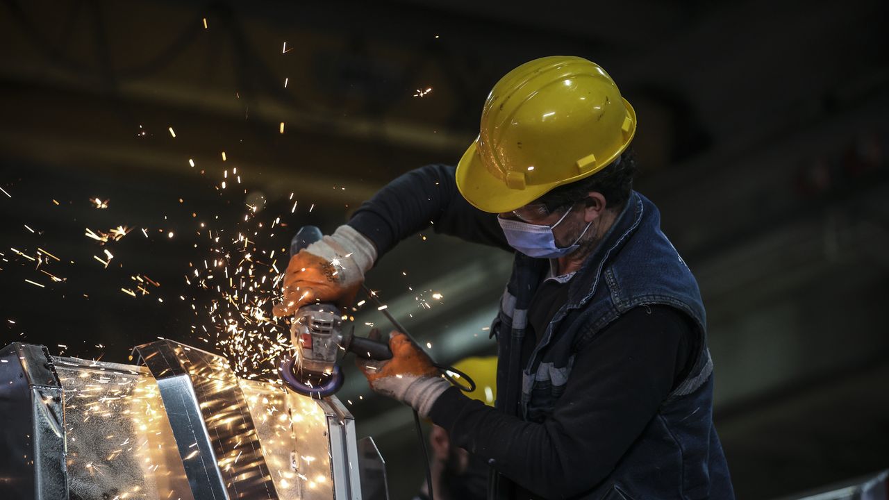 Metal işçilerinin toplu iş sözleşmesi süreci başlıyor