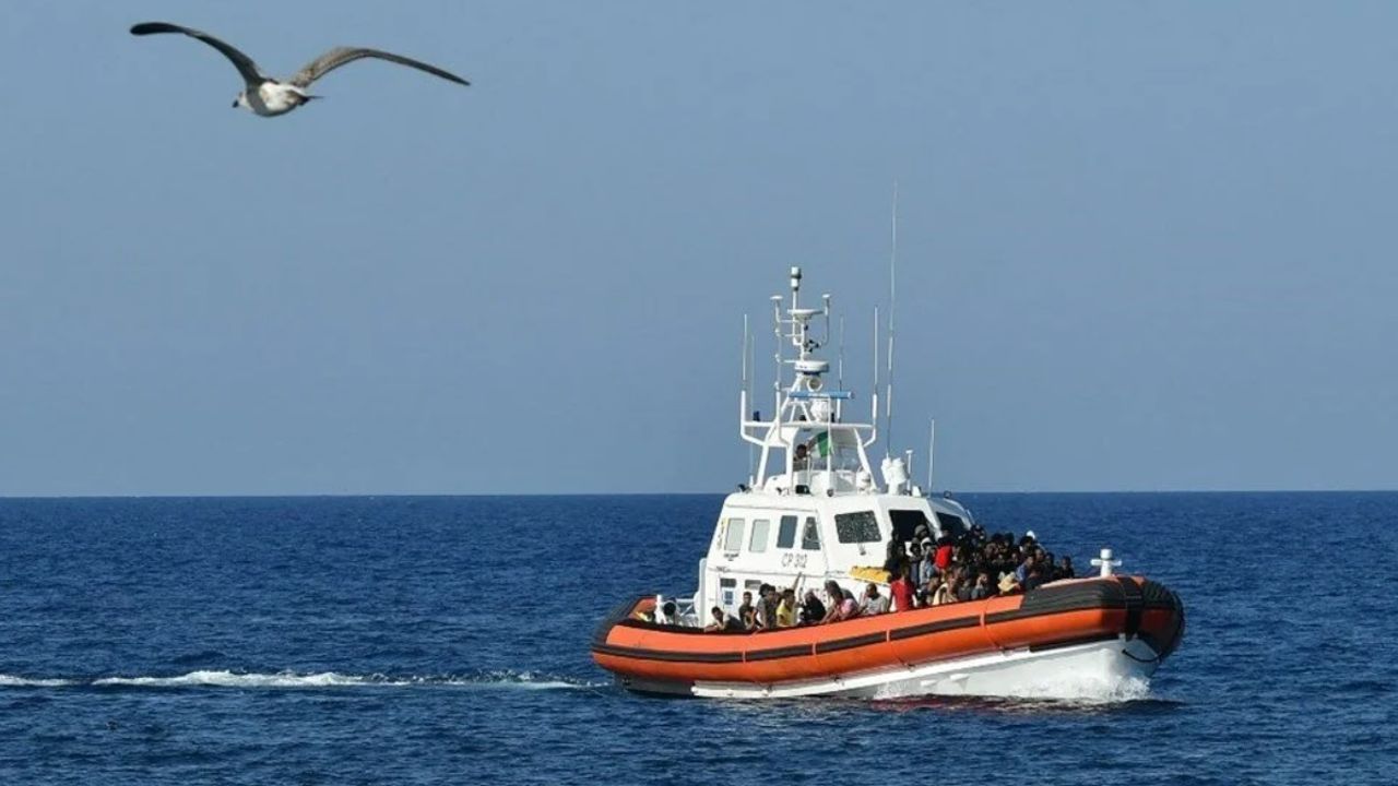 Suriye açıklarında göçmen teknesi battı: 34 ölü