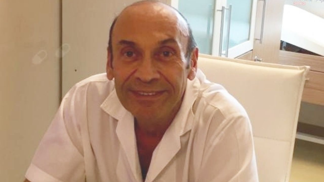 İzmir'de görev yapan doktor Yalınçetin, koronavirüs nedeniyle yaşamını yitirdi