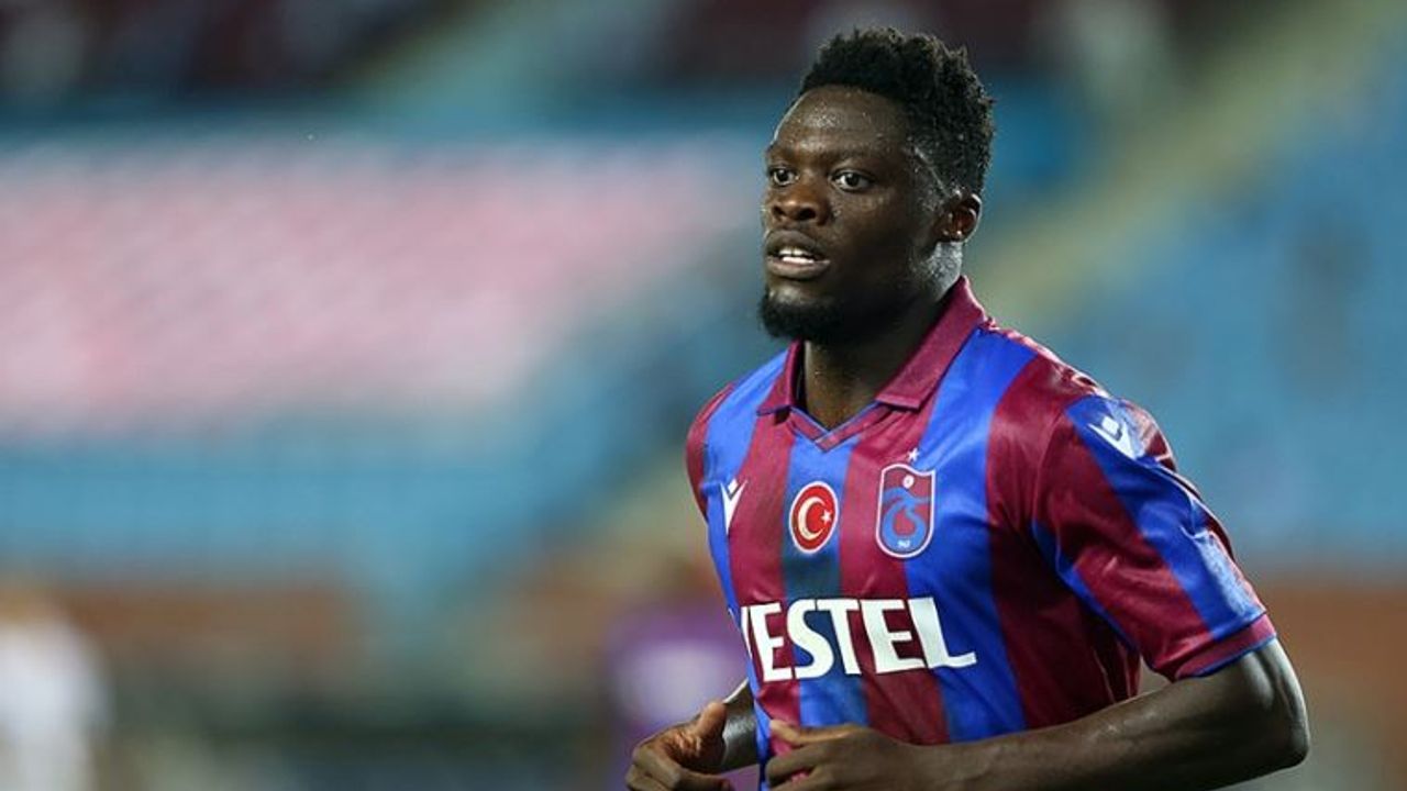 Trabzonsporlu Caleb Ekuban, Genoa'ya transfer oldu