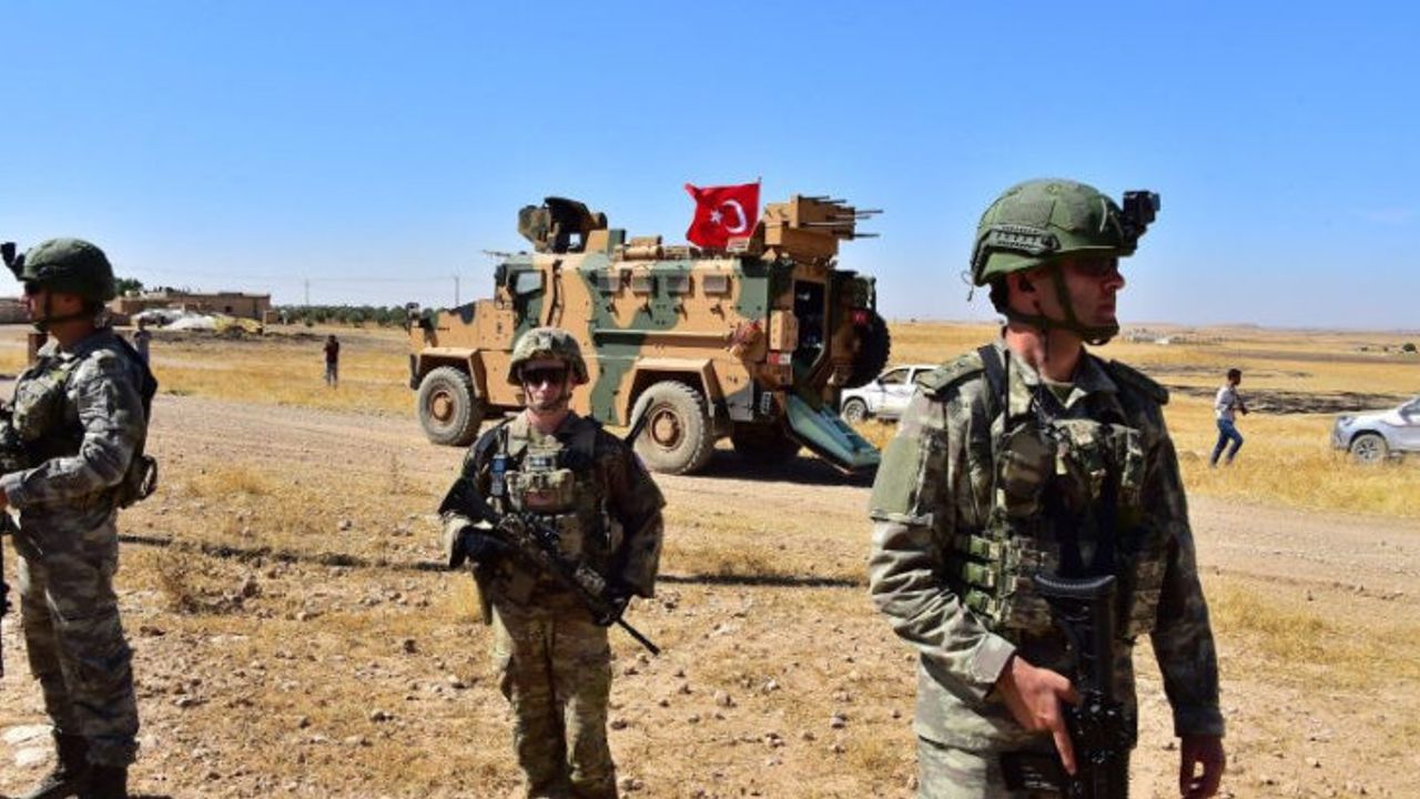 "Kabil Havalimanı'nda güvenlik için Türk askerleriyle birlikte çalışıyoruz"