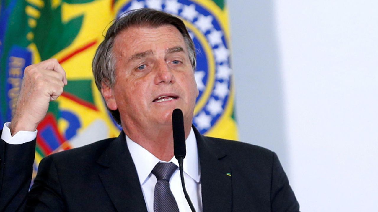 Brezilya Devlet Başkanı Bolsonaro: Beni ancak tanrı iktidardan indirebilir