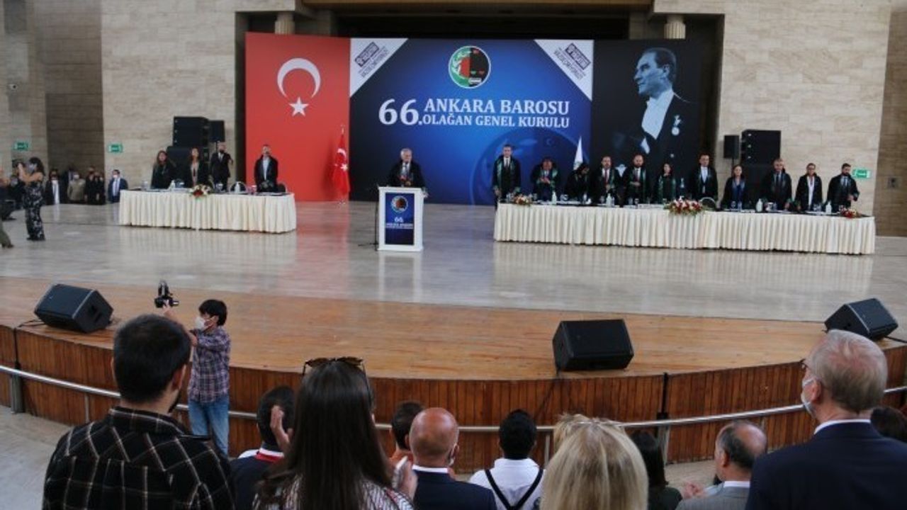 Ankara Barosu'nda Erinç Sağkan yeniden başkan seçildi