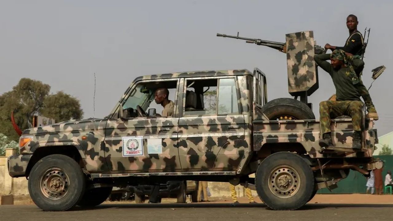 Nijerya'da düzenlenen silahlı saldırılarda 17 kişi hayatını kaybetti