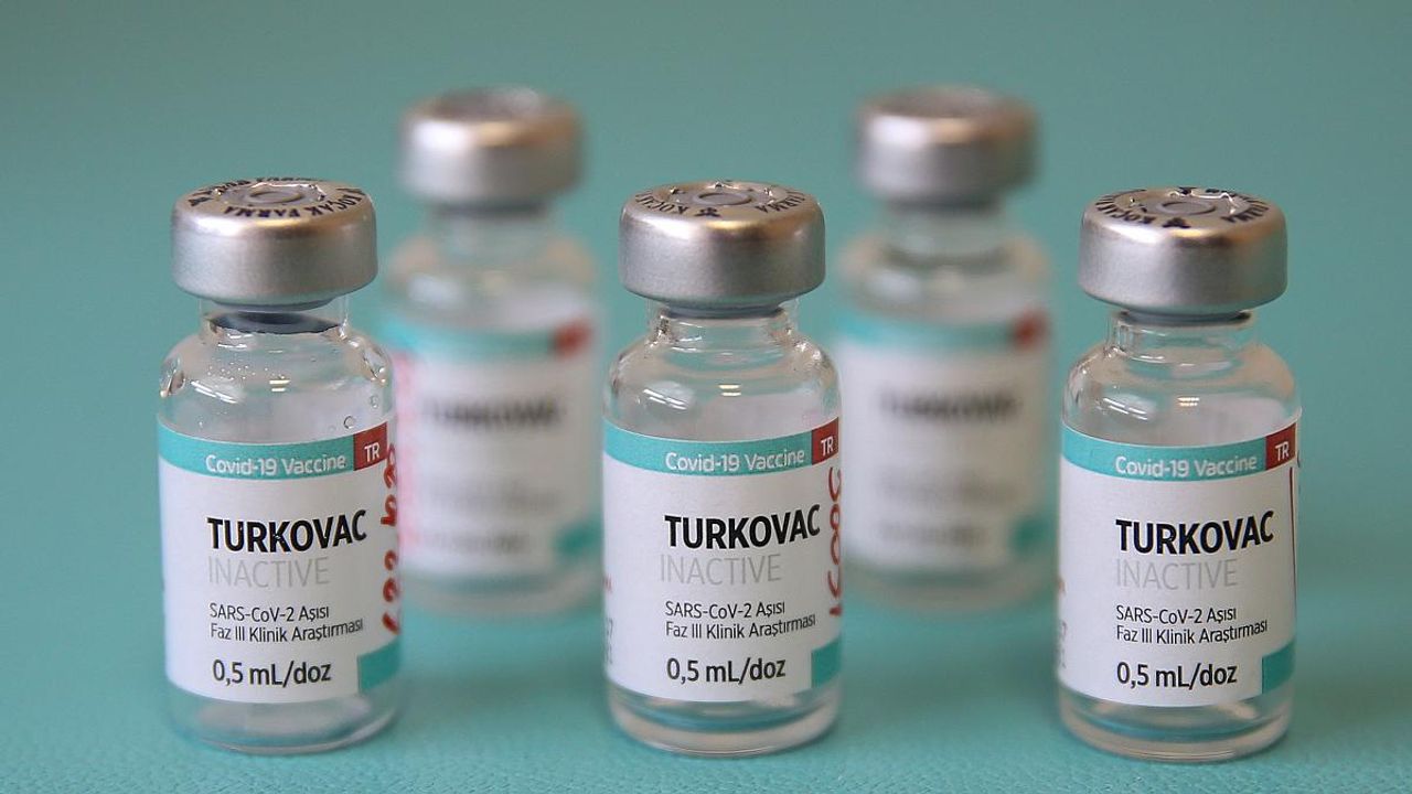 Yerli Covid-19 aşısı Turkovac'ın Faz-3 sonuçları açıklandı