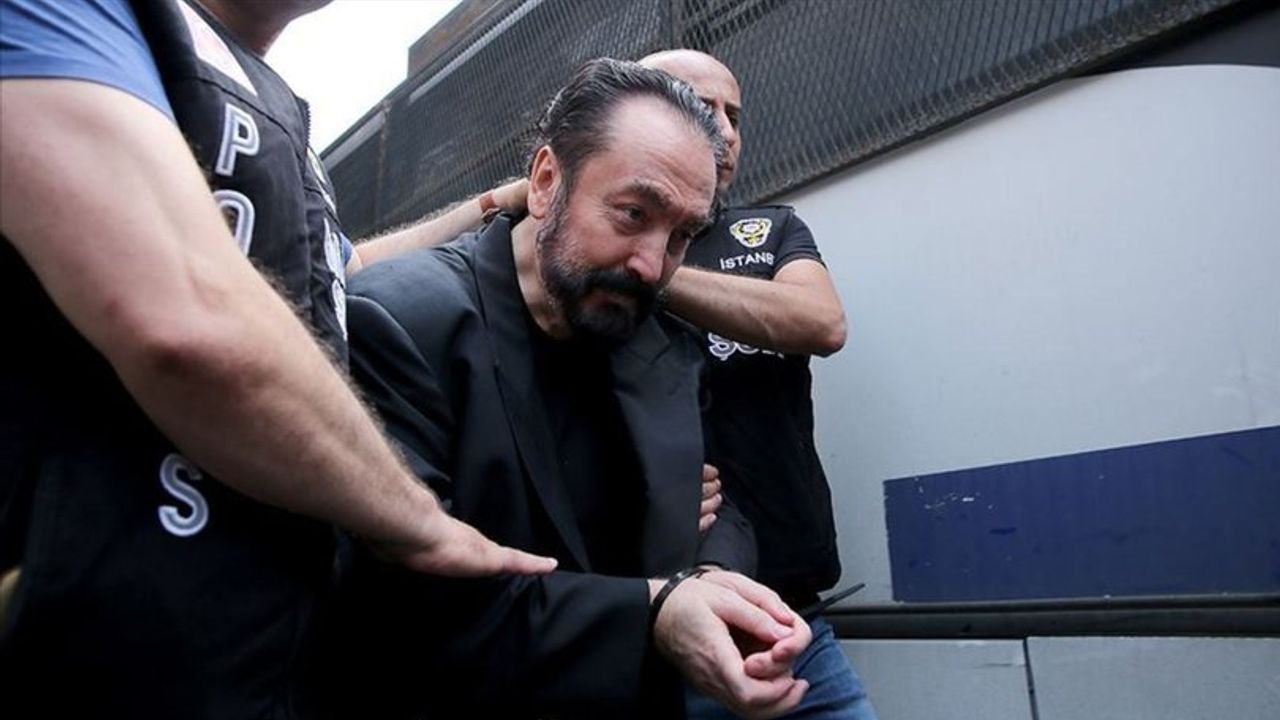 Adnan Oktar davasında 50 kişiye yeniden tutuklama