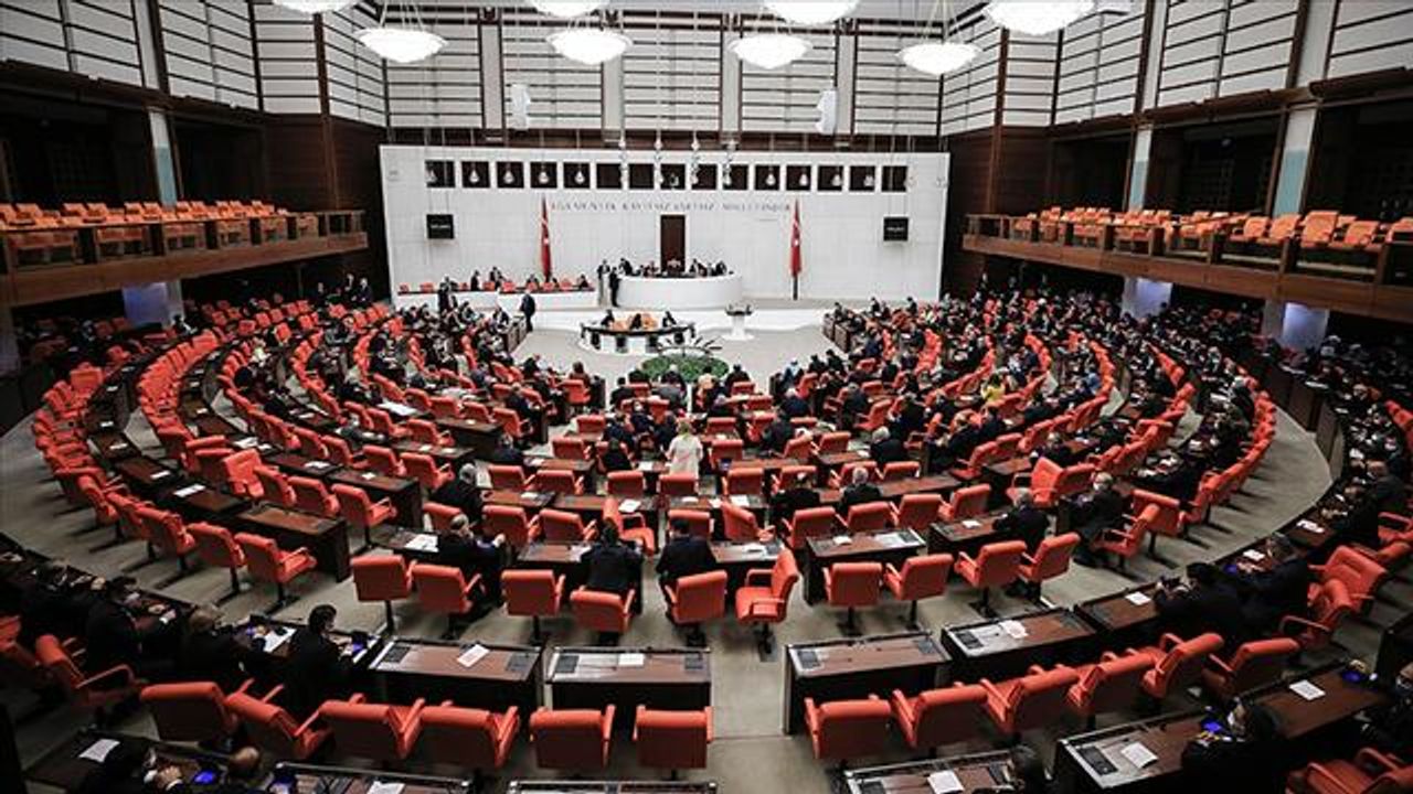 HDP'li ve DBP'li 10 milletvekiline ait dokunulmazlık dosyası Meclis'te