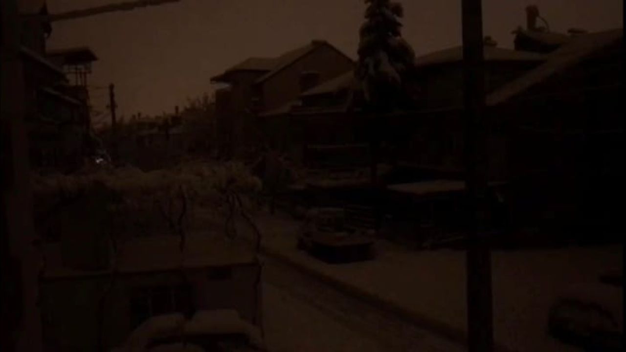 Isparta’da kar yağışı yine elektrik kesintisine neden oldu