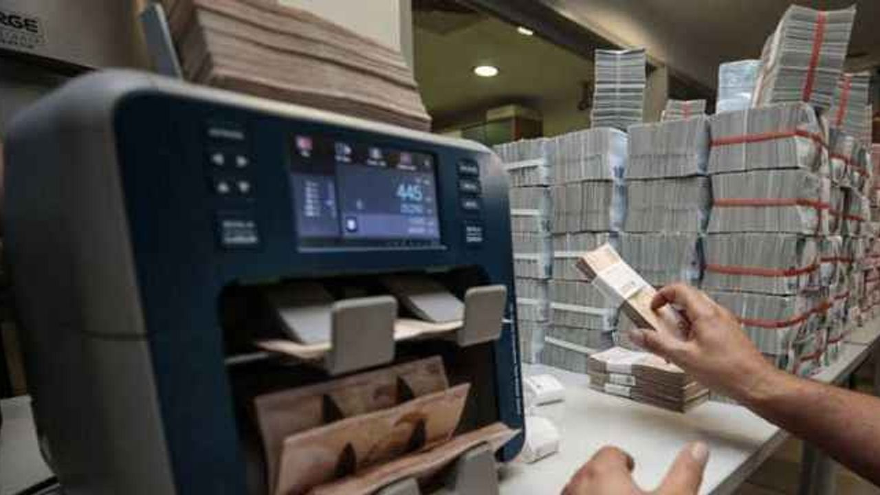 Kamu bankaları Rus ödeme sistemi Mir'den çıktı