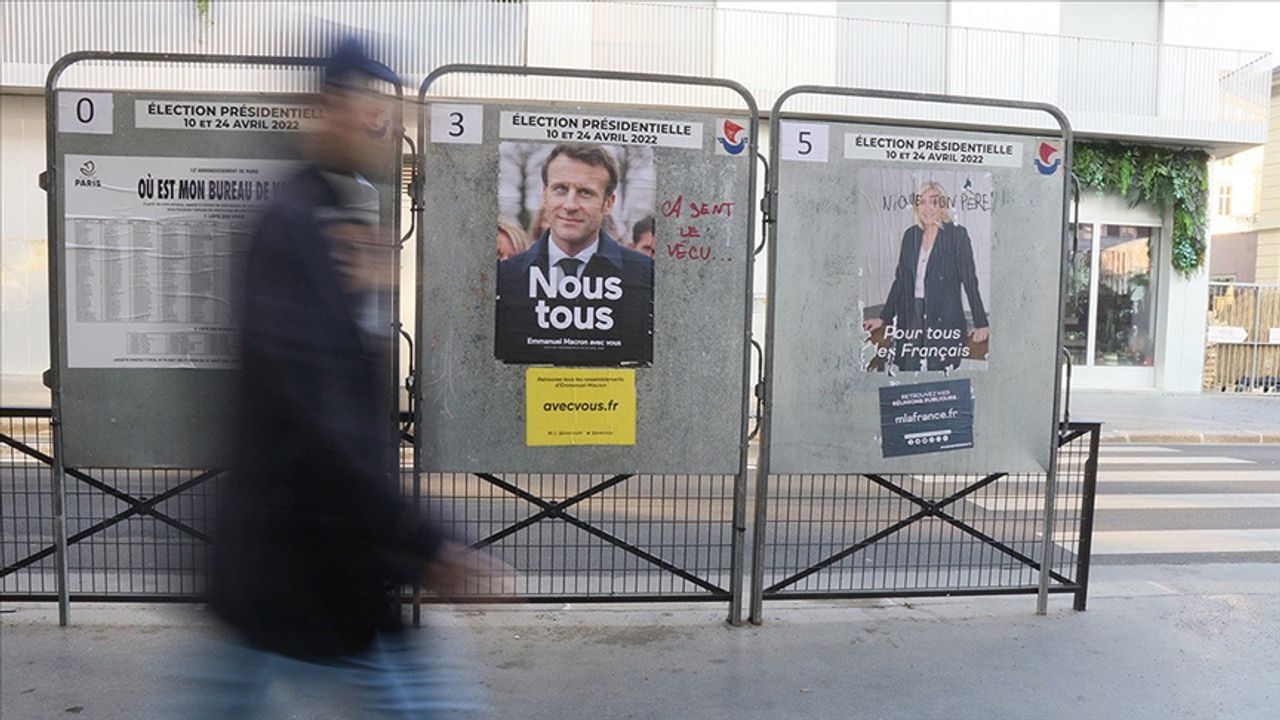 Fransa'da Cumhurbaşkanlığı seçimleri yapılıyor