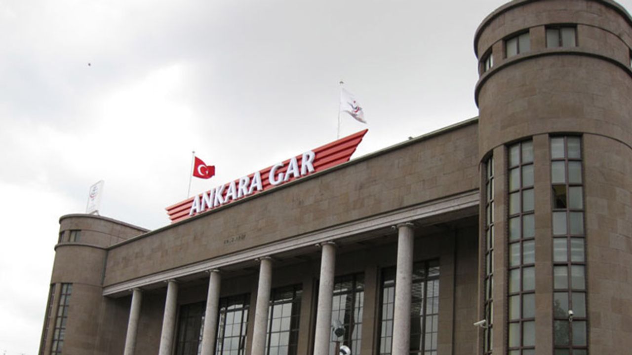 Ankara Garı yerleşkesini özelleştiren planların iptaline karar verildi