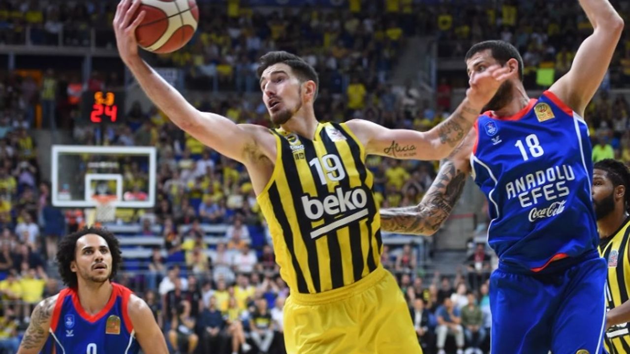 Fenerbahçe Beko final serisinde durumu 2-0'a getirdi