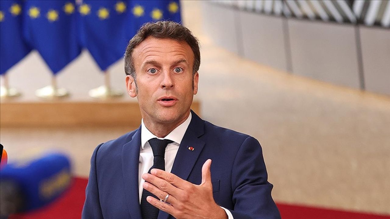 Fransa'da Macron meclis çoğunluğunu kaybetti