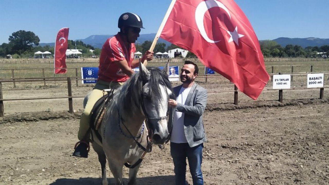 Bursa'da rahvan at yarışları nefes kesti