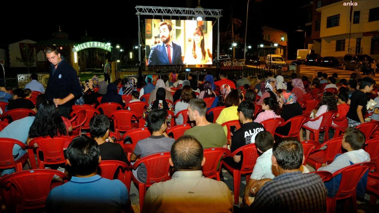 Eskişehir'de sinema geceleri Günyüzü ilçesinde başladı