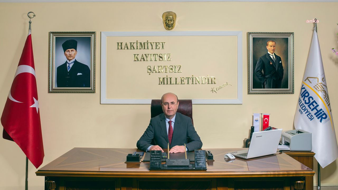 Kırşehir Belediye Başkanı Ekincioğlu, Üniversite tercihi yapacak öğrencileri Kırşehir Üniversitesi'ne çağırdı