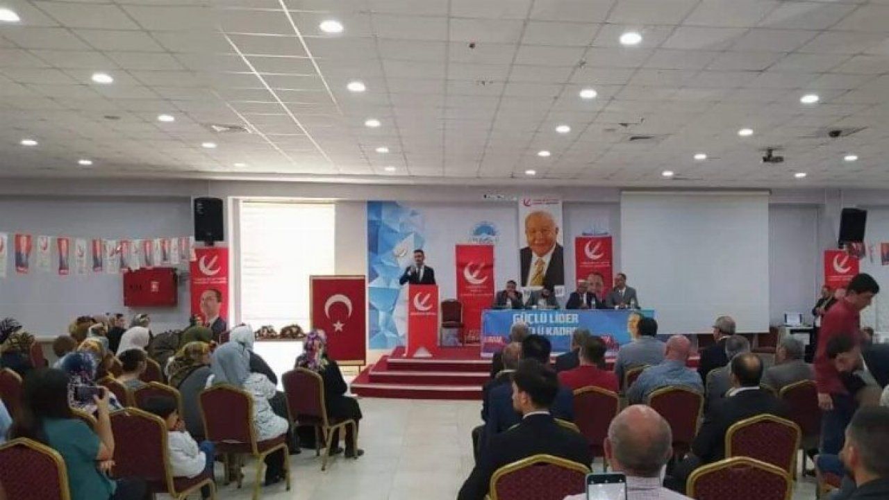 Yeniden Refah Partisi Kayseri'de ilçe kongreleri heyecanı