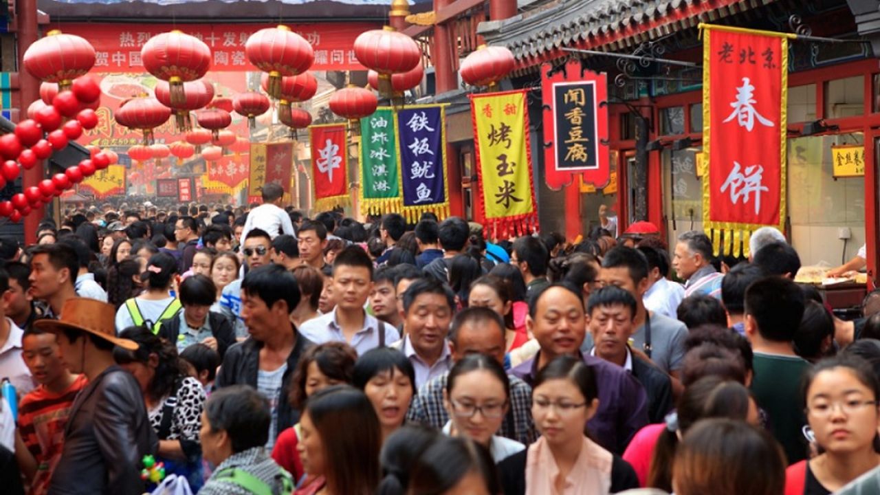 Çin nüfusu, yıllar sonra ilk kez düşüşe geçti