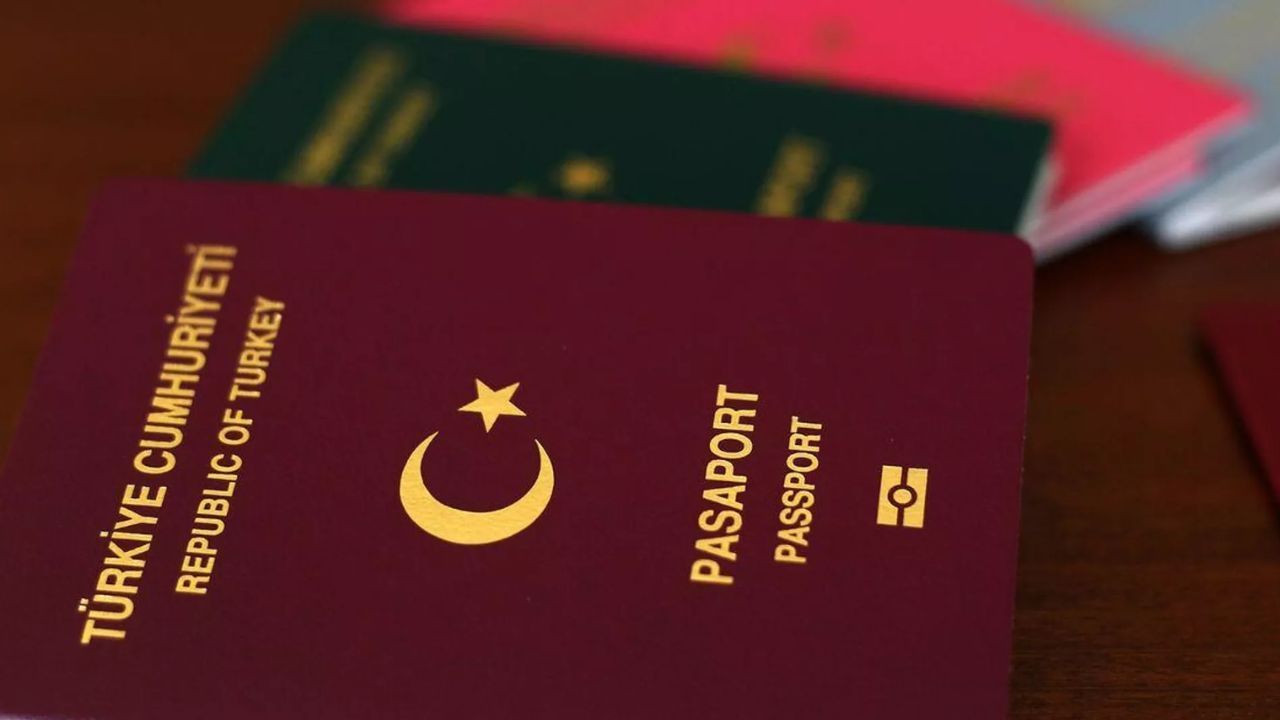 Türk vatandaşlarına yeni vize kısıtlaması: Fransa ve İspanya transit geçişlerde de vize isteyecek