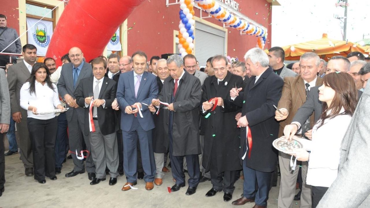 AKP'li Belediye, Bülent Arınç’ın açılışını yaptığı halk ekmek fabrikasını satışa çıkardı