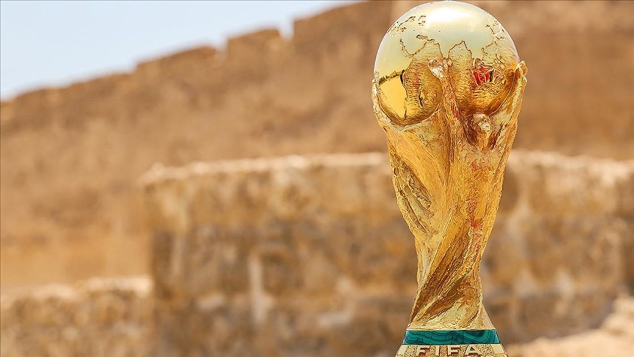 Dört ülke 2030 Dünya Kupası'na ev sahipliği yapmak için başvuruda bulundu