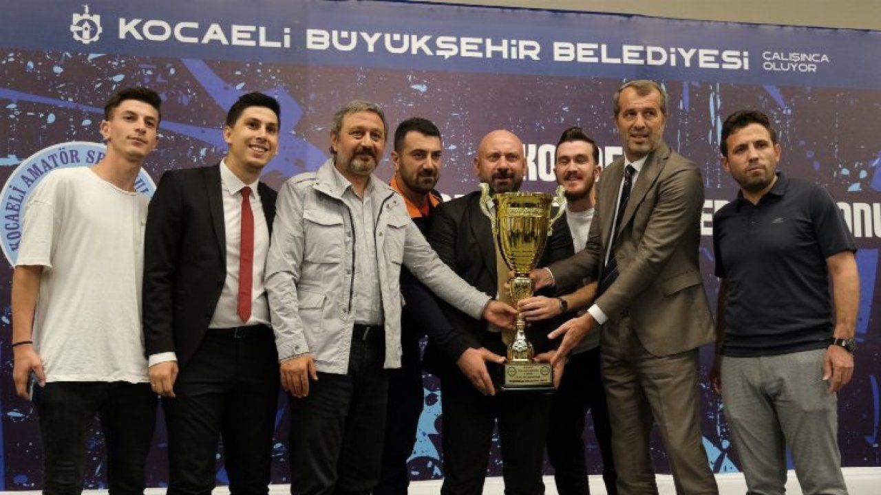 Kocaeli'de 'amatör' şampiyonlara kupa