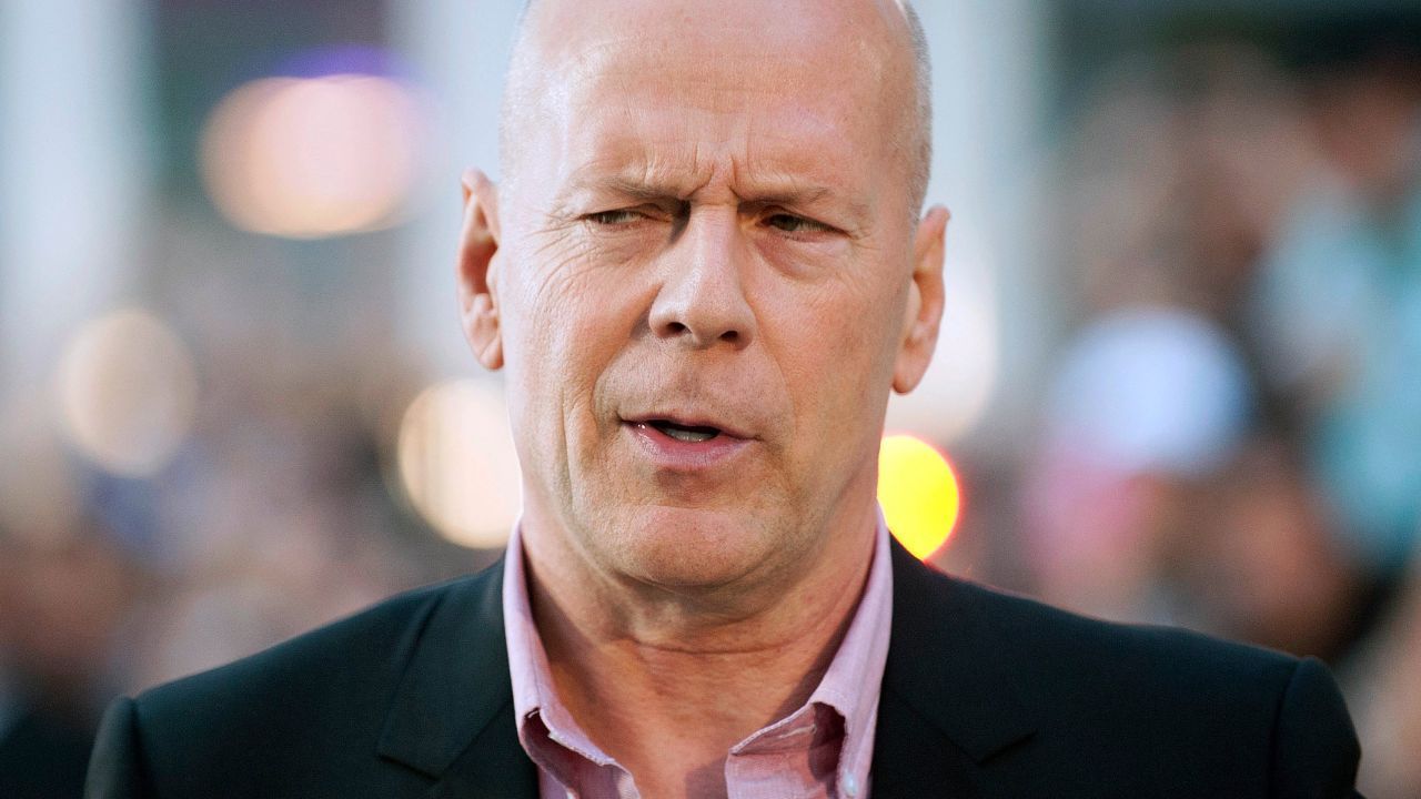Bruce Willis 'ikizinin' haklarını sattı