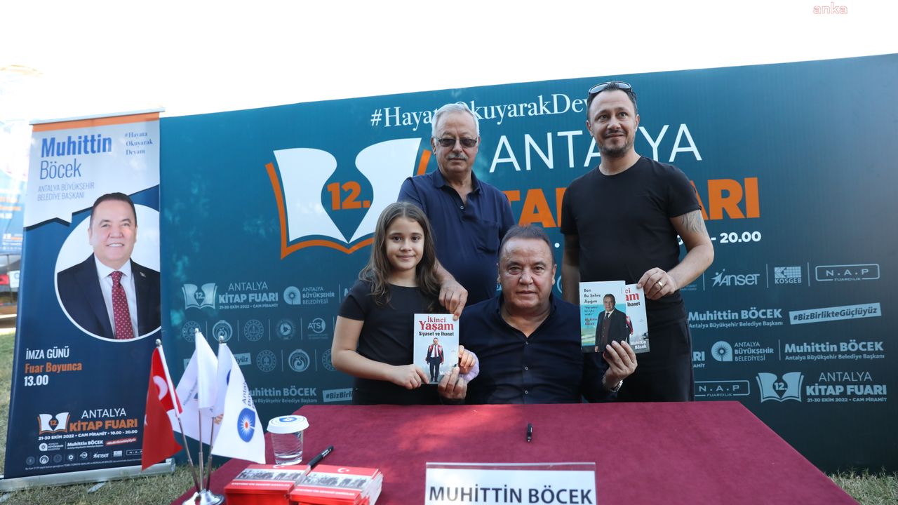 12. Antalya kitap fuarı rekor ziyaretçi ile sona erdi