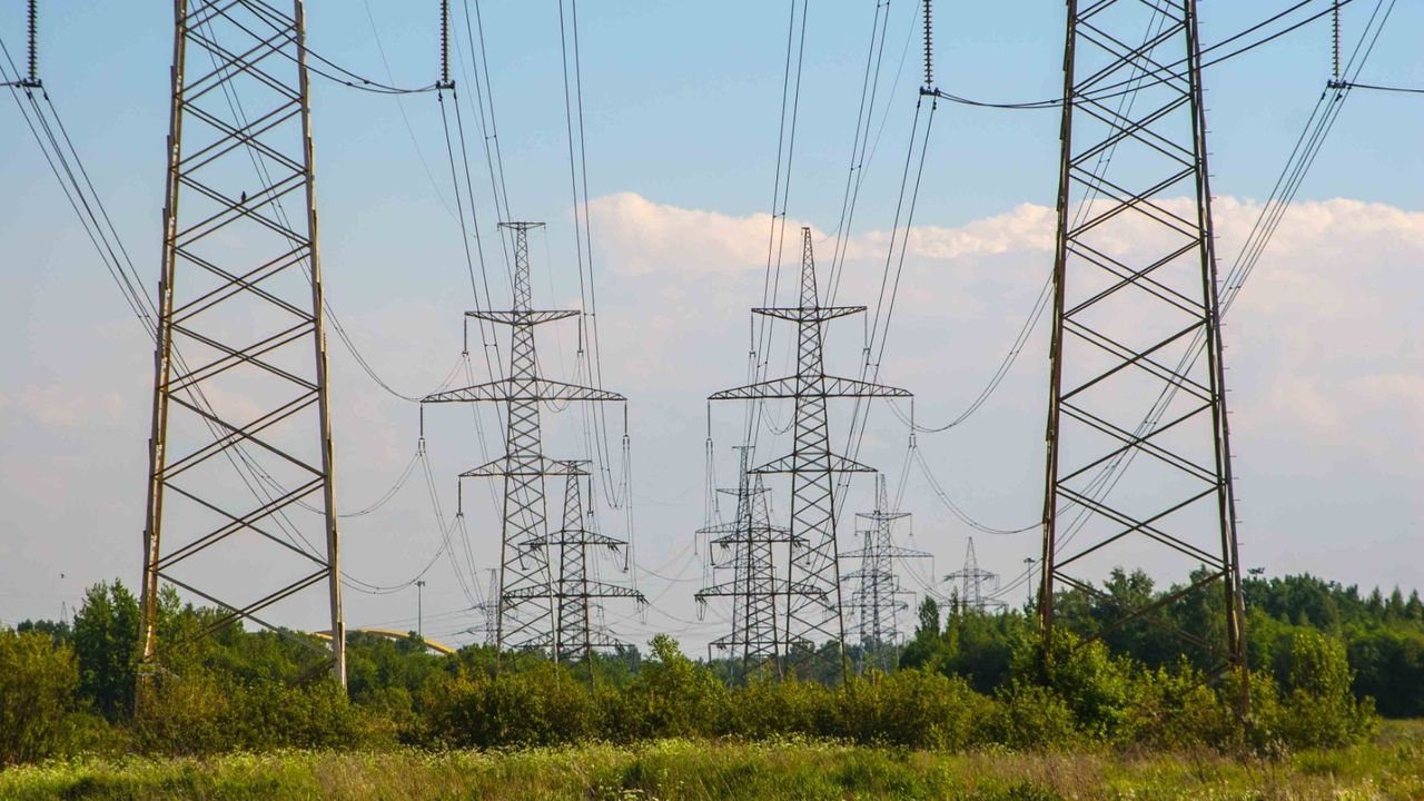 EPDK, 2023 yılıelektrikte son kaynak tedarik tarifesi tüketim miktarlarını belirledi