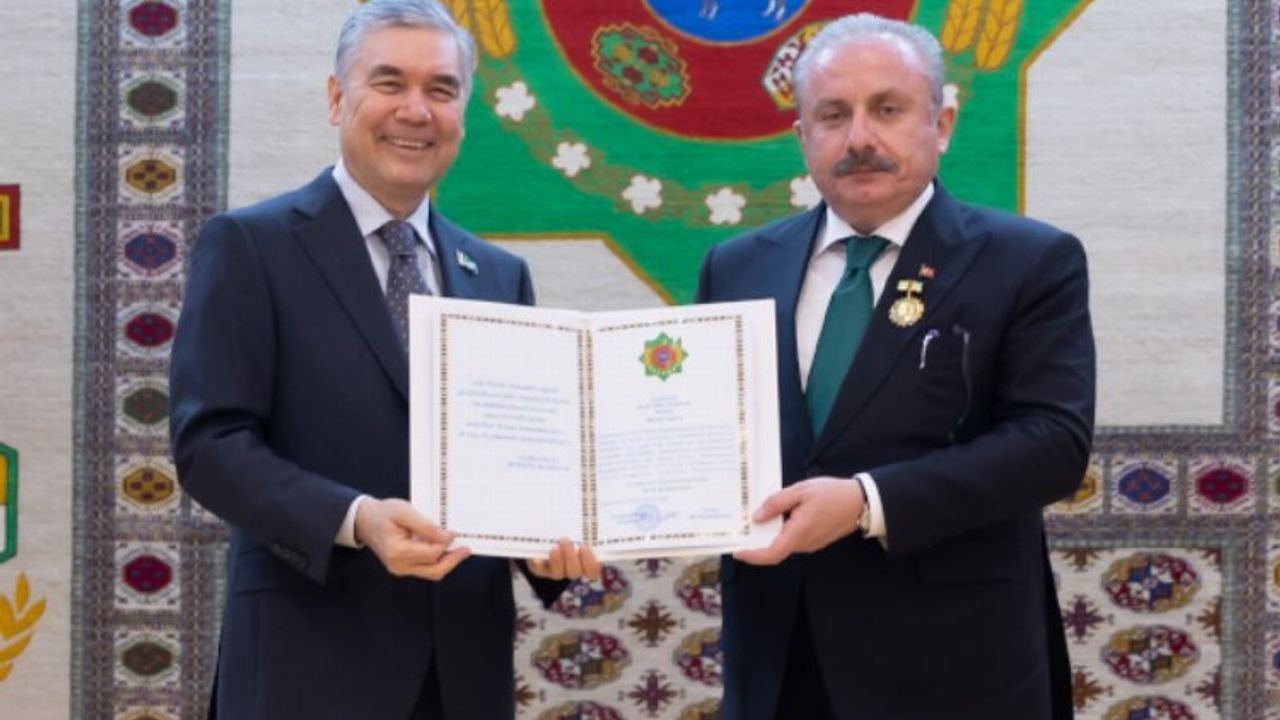 Türkmenistan’dan TBMM Başkanı Şentop'a 'Devlet Nişanı'