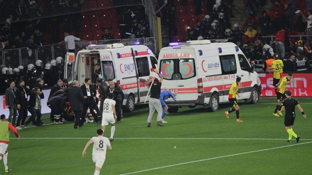 Altay kalecisi Ozan Evrim Özenç, Göztepe maçında kendisine vuran taraftardan şikayetçi olmadı
