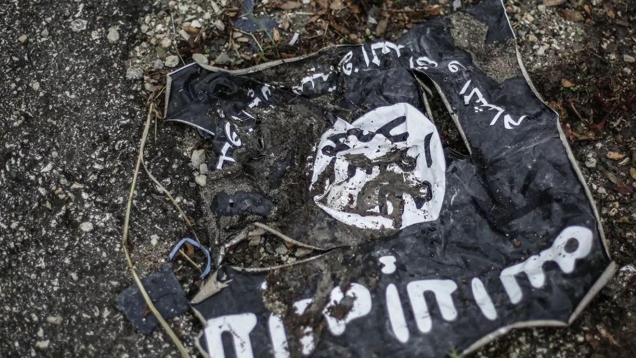 IŞİD bağlantılı kişi ve şirketlerin mal varlıklarına dondurma kararı