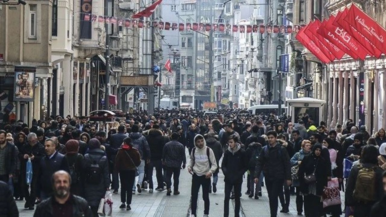İstanbul'un stresi ölçüldü: 10 üzerinden 7.3... Mutluluk seviyesi ise yerlerde: 10 üzerinden 4.7