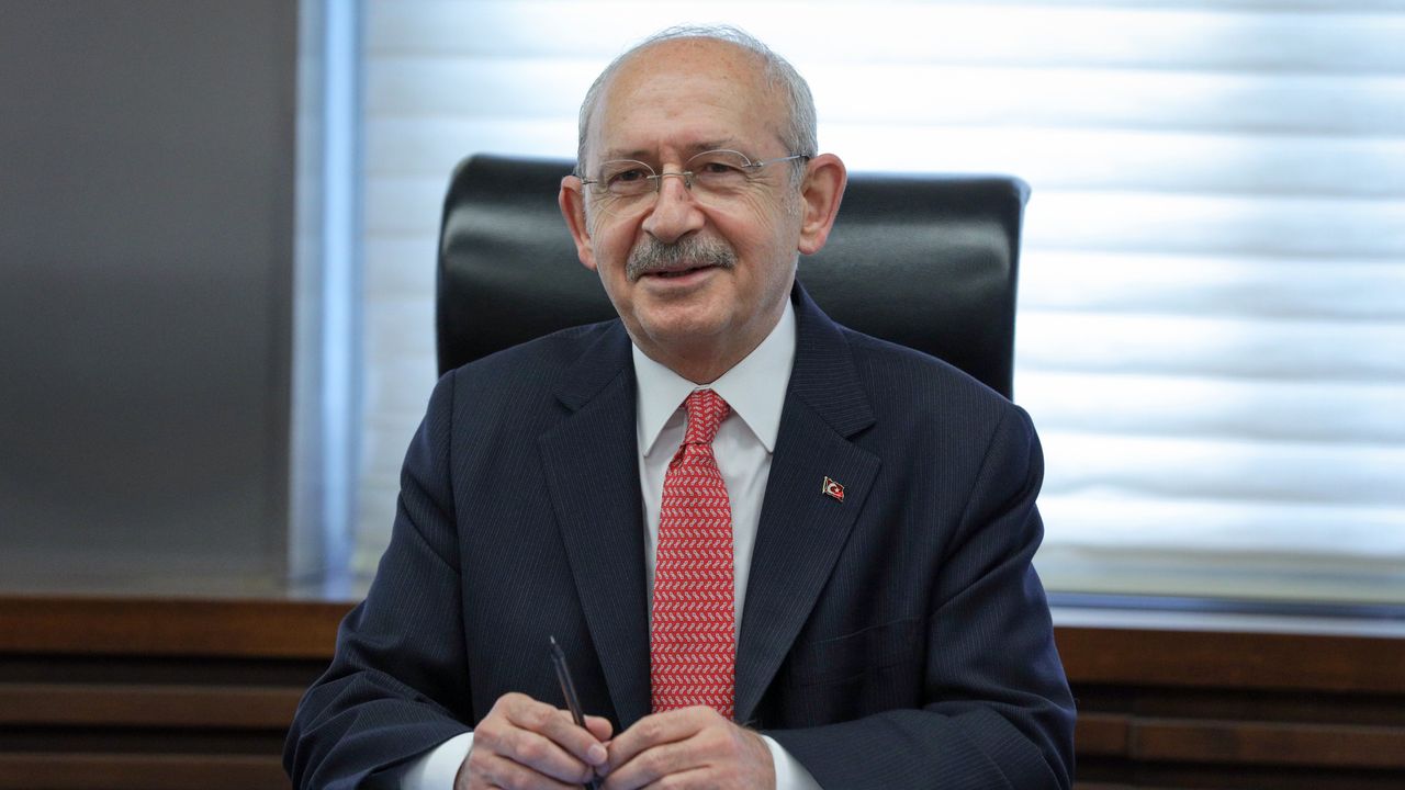 Kılıçdaroğlu, CHP Genel Merkezi'ne geçti