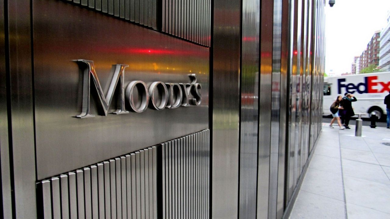 Moodys, Türkiye'deki bankaları uyardı: Çok yüksek riskle karşı karşıyasınız
