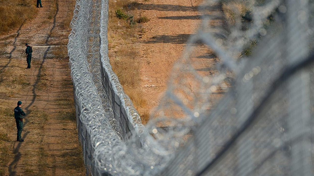 AB'nin Türkiye sınırında gizli sığınmacı hapishaneleri