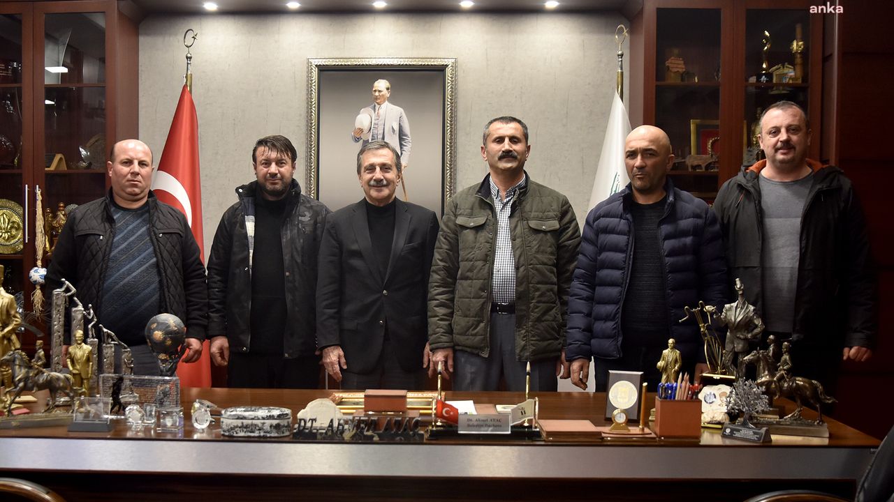 Eskişehirli üreticilerden Tepebaşı Belediye Başkanı Ataç'a ziyaret