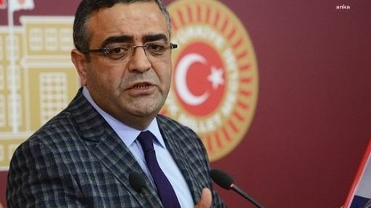 Sezgin Tanrıkulu AKP'nin tutuklu gazeteci sicilini açıkladı: 2002 yılından beri 20 yılda 848 gazeteci tutuklandı