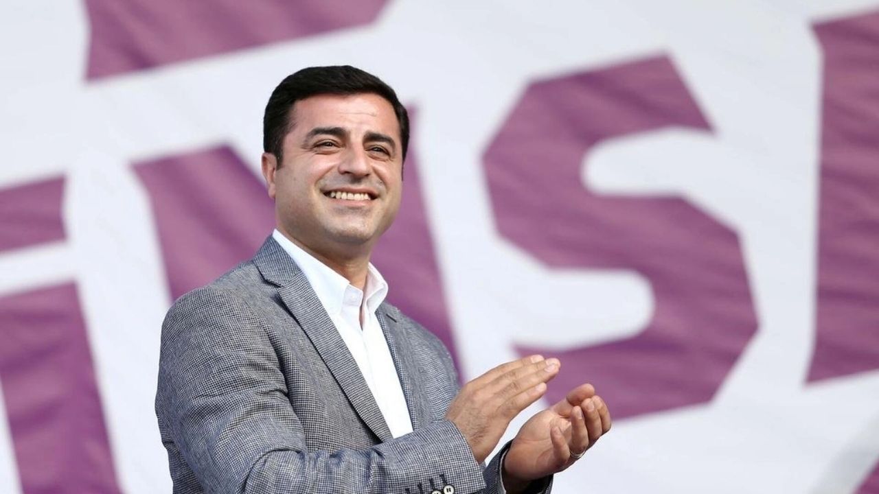 Demirtaş: Kılıçdaroğlu'na hayırlı olsun, kendisini HDP'ye de bekliyoruz