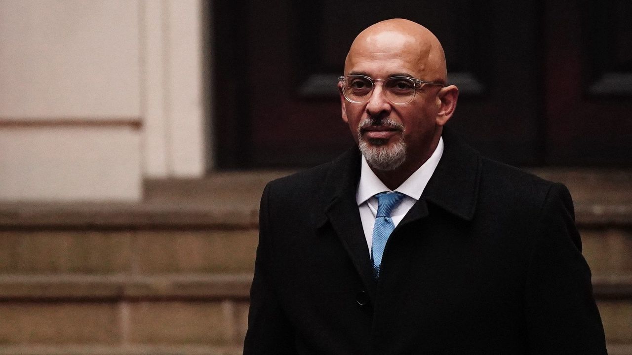 İngiltere’de Muhafazakar Parti Teşkilat Başkanı Nadhim Zahawi'yi görevden aldı