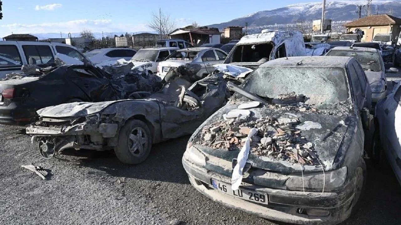 'Deprem hasarlı' araçlar satışta
