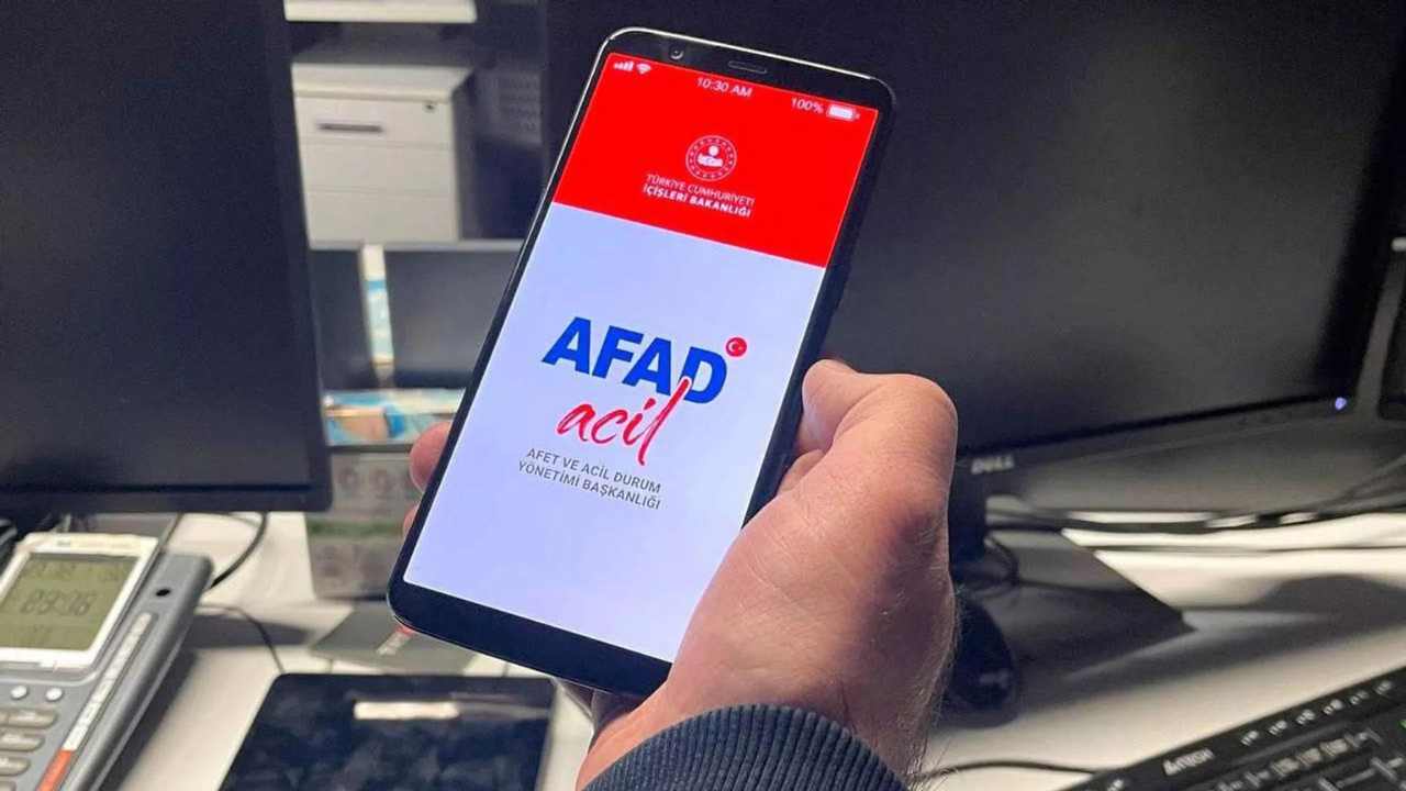 Telefonun şarjı bitse de hayat kurtarıyor: AFAD Acil Çağrı uygulaması nasıl kullanılır?