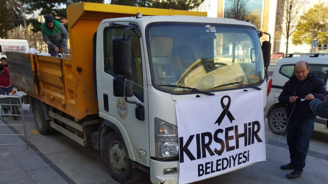 Kırşehir Belediyesi, Deprem Bölgesine Yardımlara Devam Ediyor