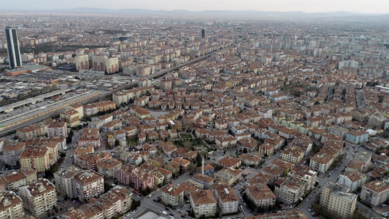 Konya'da fırsatçılar ev kiralarını yüzde 40 artırdı