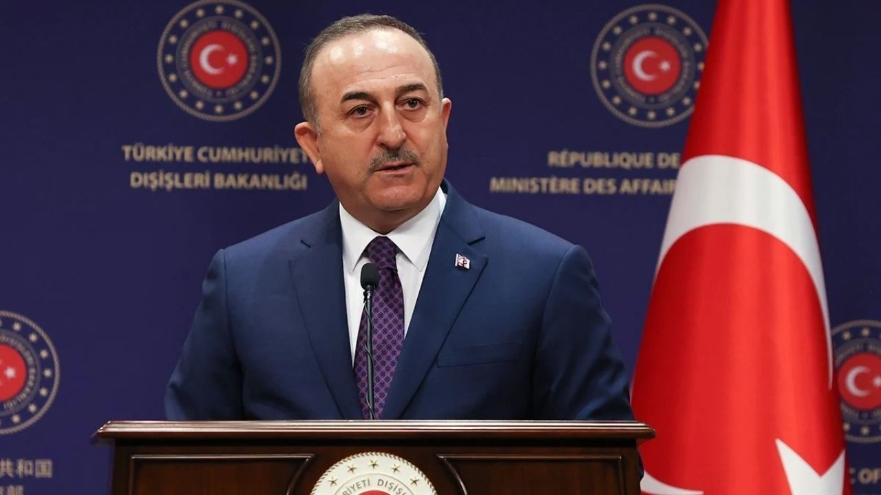 Dışişleri Bakanı Çavuşoğlu, konsoloslukların kapatılmasını "maksatlı" buldu