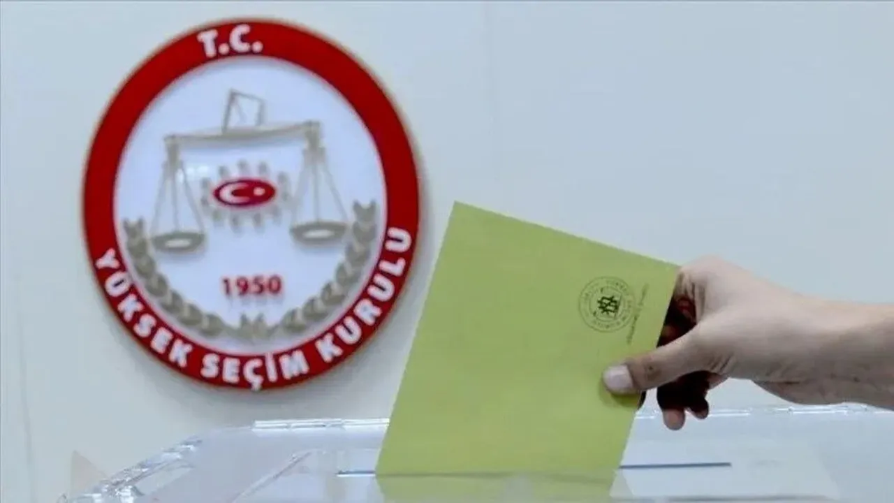 Sandık başkanı, CHP oy vermek isteyen yaşlı kadının oyunu AKP’ye bastı