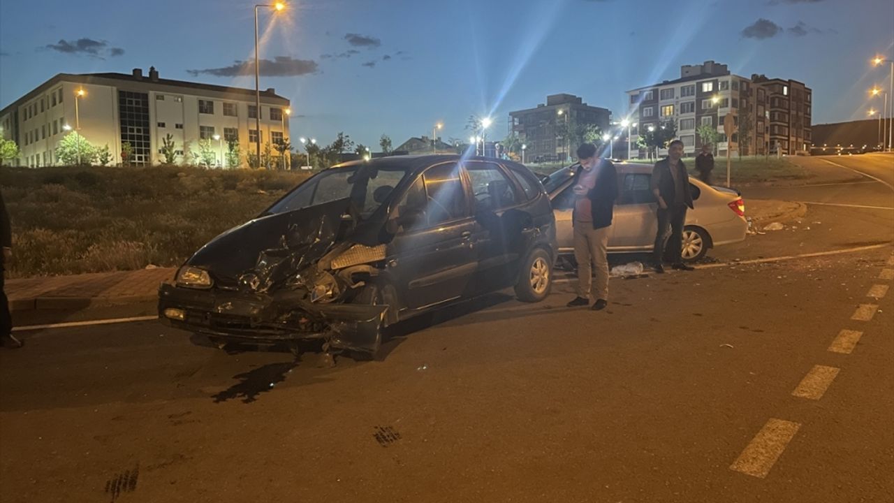 Kayseri'deki trafik kazasında 7 kişi yaralandı