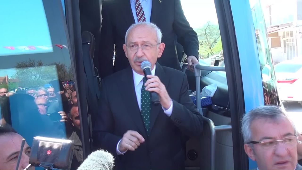 Kılıçdaroğlu, Ankara'da geri dönüşüm emekçileriyle bir araya geldi