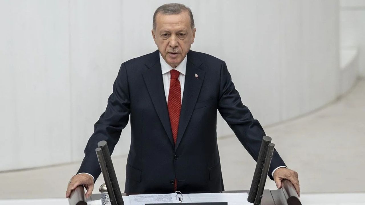 Erdoğan, TBMM’de yemin ederek resmen göreve başladı