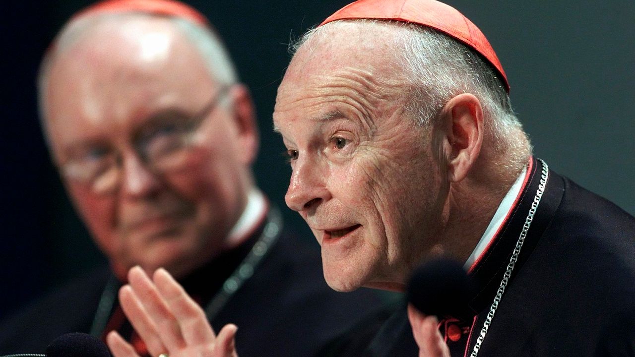ABD'de 93 yaşındaki eski kardinal hakkındaki cinsel istismar davası düşürüldü